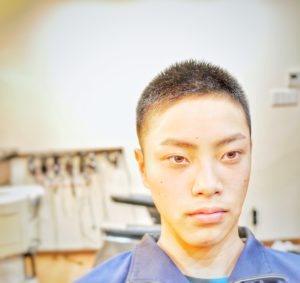 卒業まで髪型にこだわる 野球部と理容室