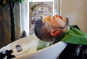 旭川 理容室 床屋 ヘッドスパ ケア メンズカット 男性 予約 アパッシュ